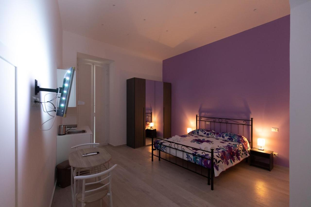 My Brilliant Home With Jacuzzi 2 Steps From St Toledo Napoli Bagian luar foto
