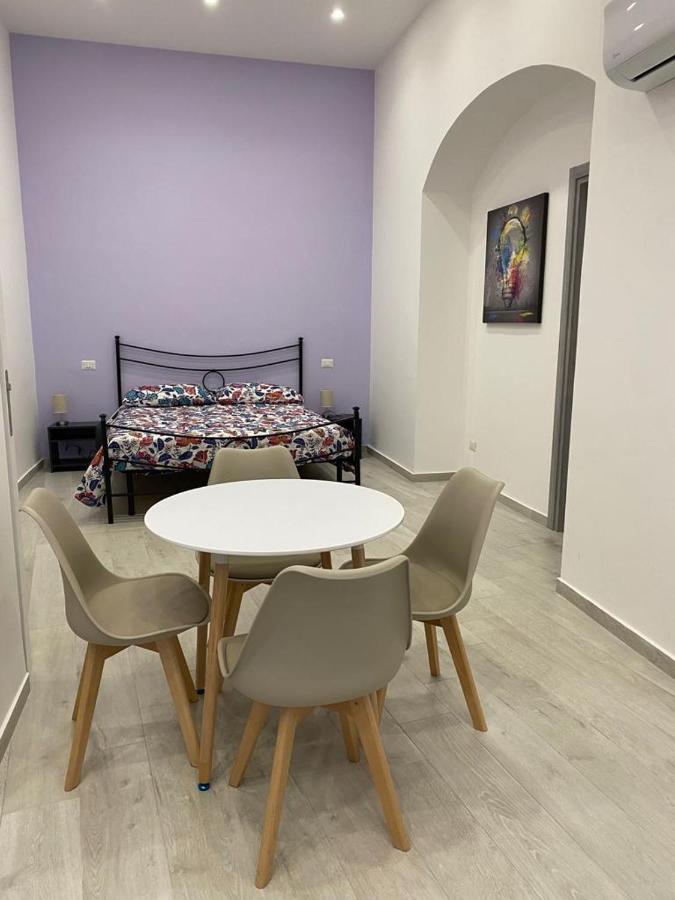 My Brilliant Home With Jacuzzi 2 Steps From St Toledo Napoli Bagian luar foto